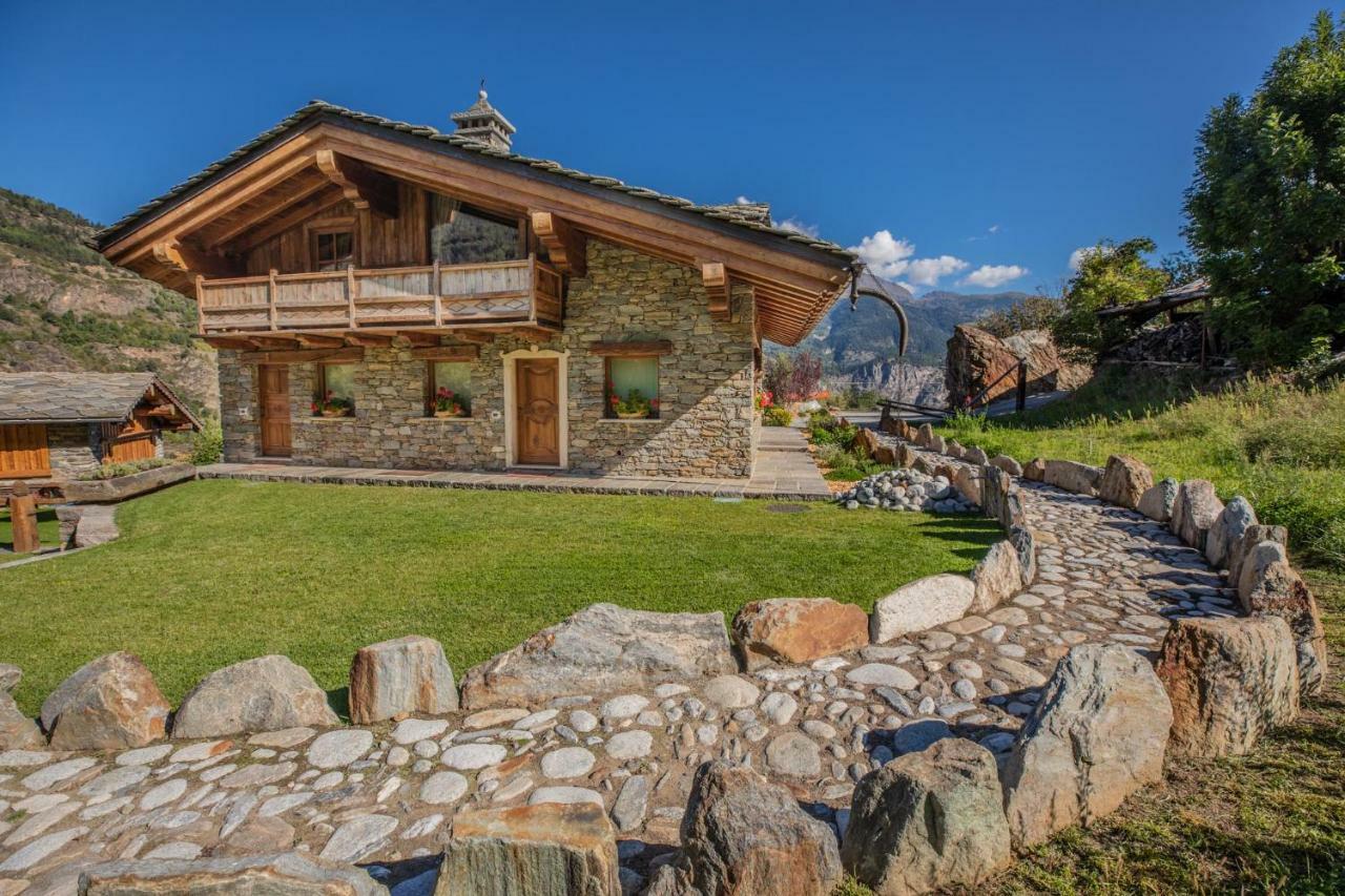 Casa Vacanze Petit Haury - Alloggi Ad Uso Turistico Vda Arvier N 0039 E N 0040 - ภายนอก รูปภาพ