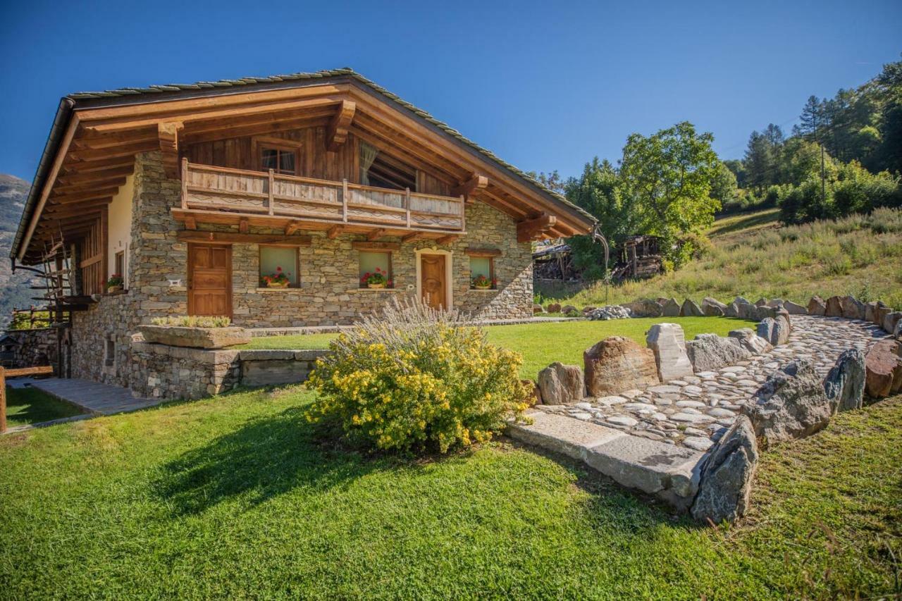Casa Vacanze Petit Haury - Alloggi Ad Uso Turistico Vda Arvier N 0039 E N 0040 - ภายนอก รูปภาพ